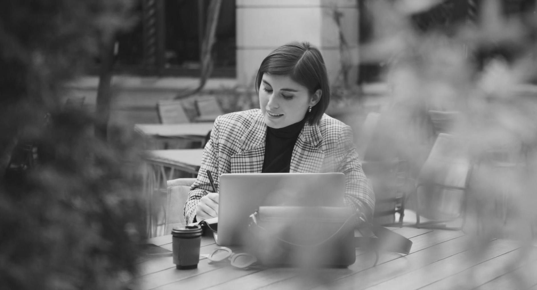 Consulta presencial en oficinas Nivorthalexis Madrid